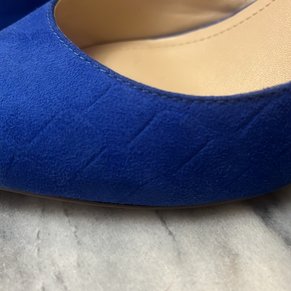 BCBGeneration pointy toe d'Orsay pumps textured suede Sz  8.5 in blue - Picture 6 of 11